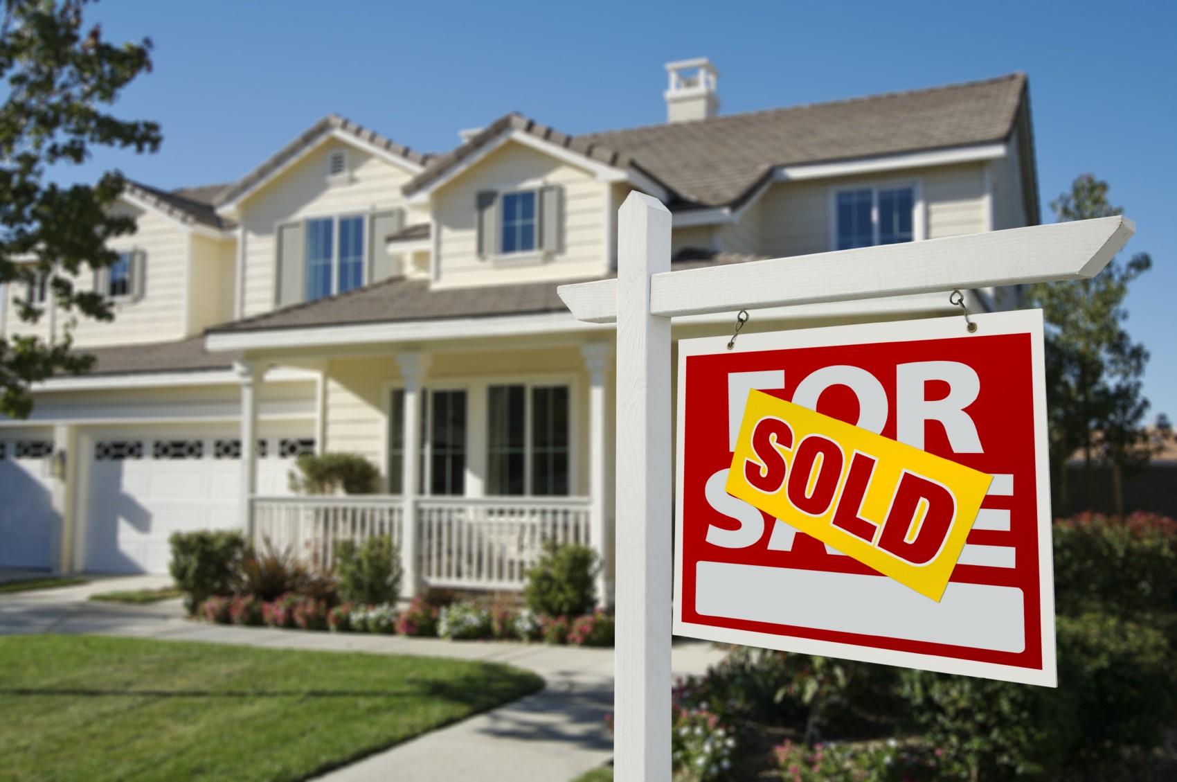 How to Budget for Conveyancing Fees in Brisbane